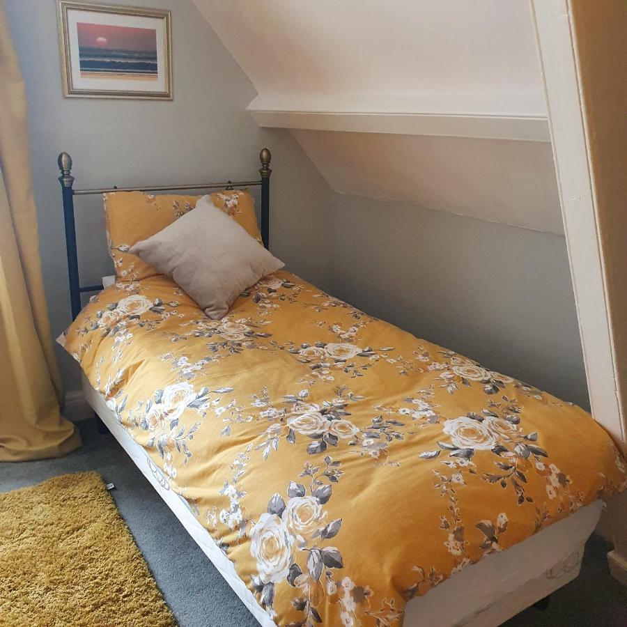 Pendyffryn Manor Bed & Breakfast Little Haven Екстер'єр фото