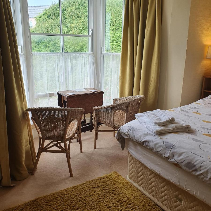 Pendyffryn Manor Bed & Breakfast Little Haven Екстер'єр фото