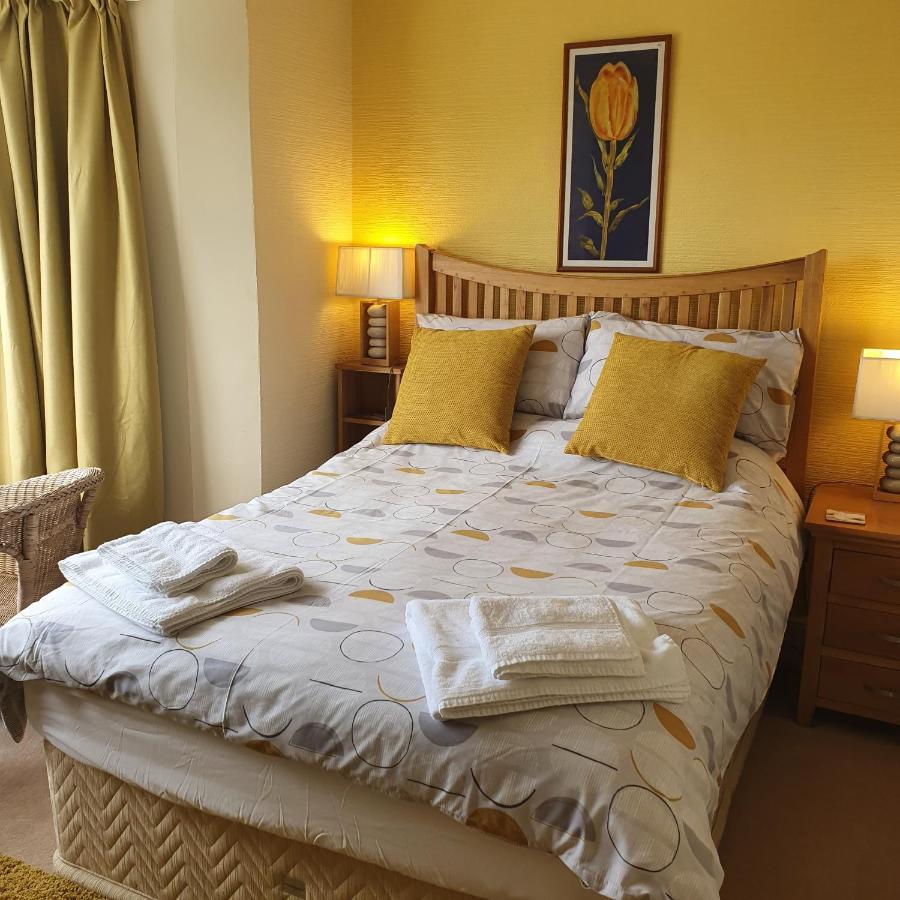 Pendyffryn Manor Bed & Breakfast Little Haven Екстер'єр фото