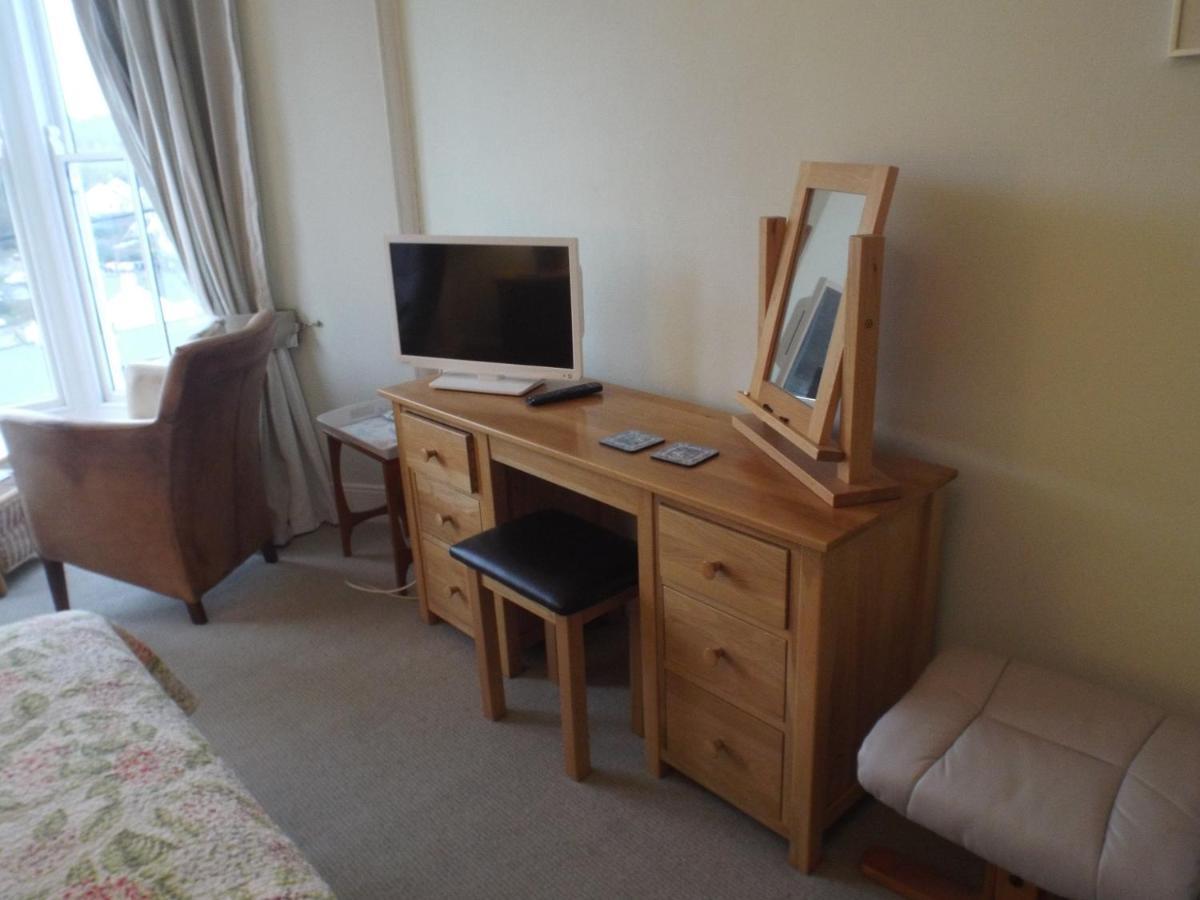 Pendyffryn Manor Bed & Breakfast Little Haven Екстер'єр фото