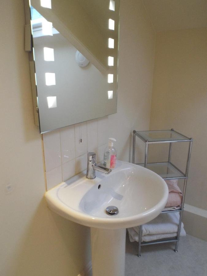 Pendyffryn Manor Bed & Breakfast Little Haven Екстер'єр фото